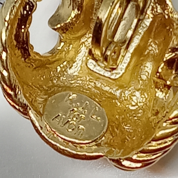 * vintage Kenneth Lane KJL Avon Rams Head blue glitter bead necklace 2 strand - Picture 6 of 6